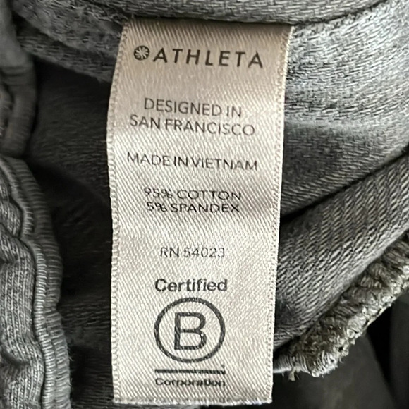 Athleta Farallon Jogger Pant in Charcoal Grey - Size 2 - Picture 9 of 11